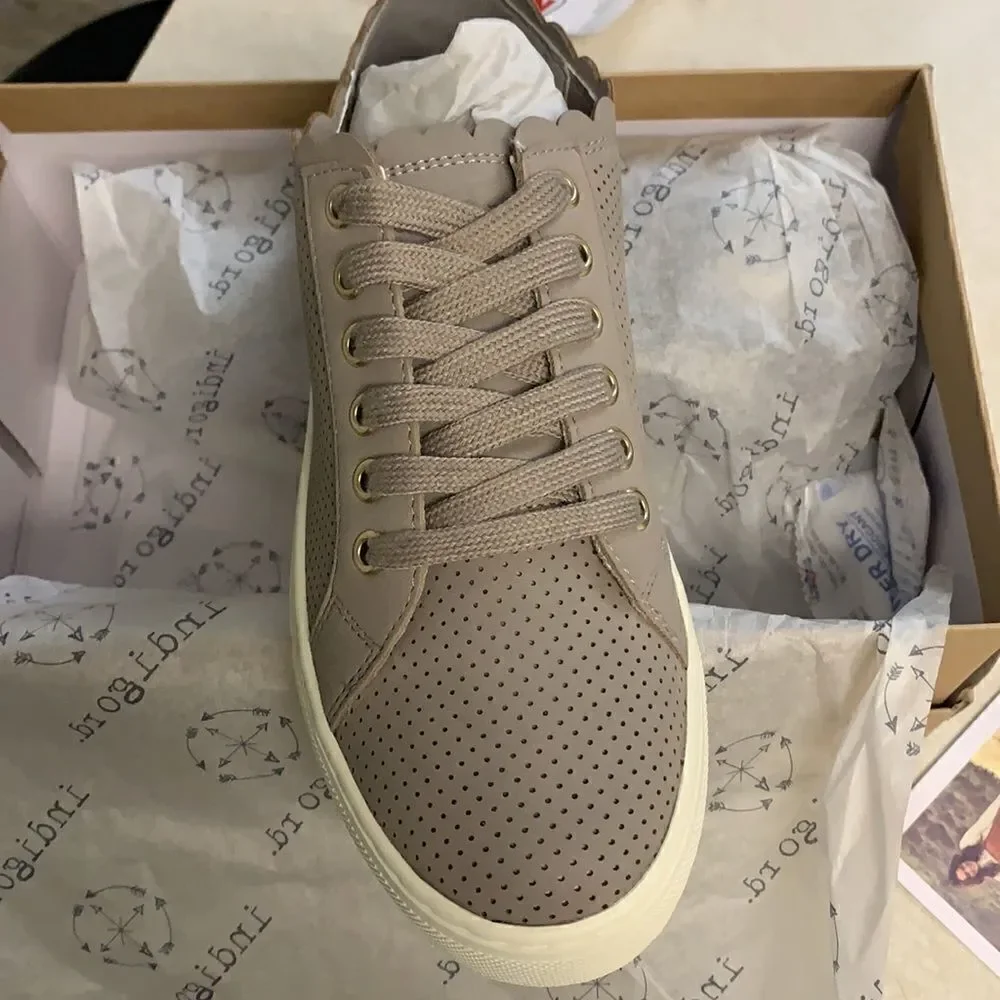 Indigo Rd. Kyrie Womens Sneakers